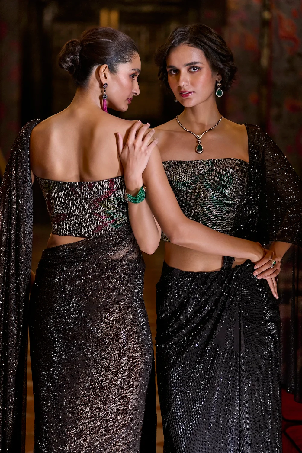 Shilpa Shetty in Black Corset Saree - Image 6