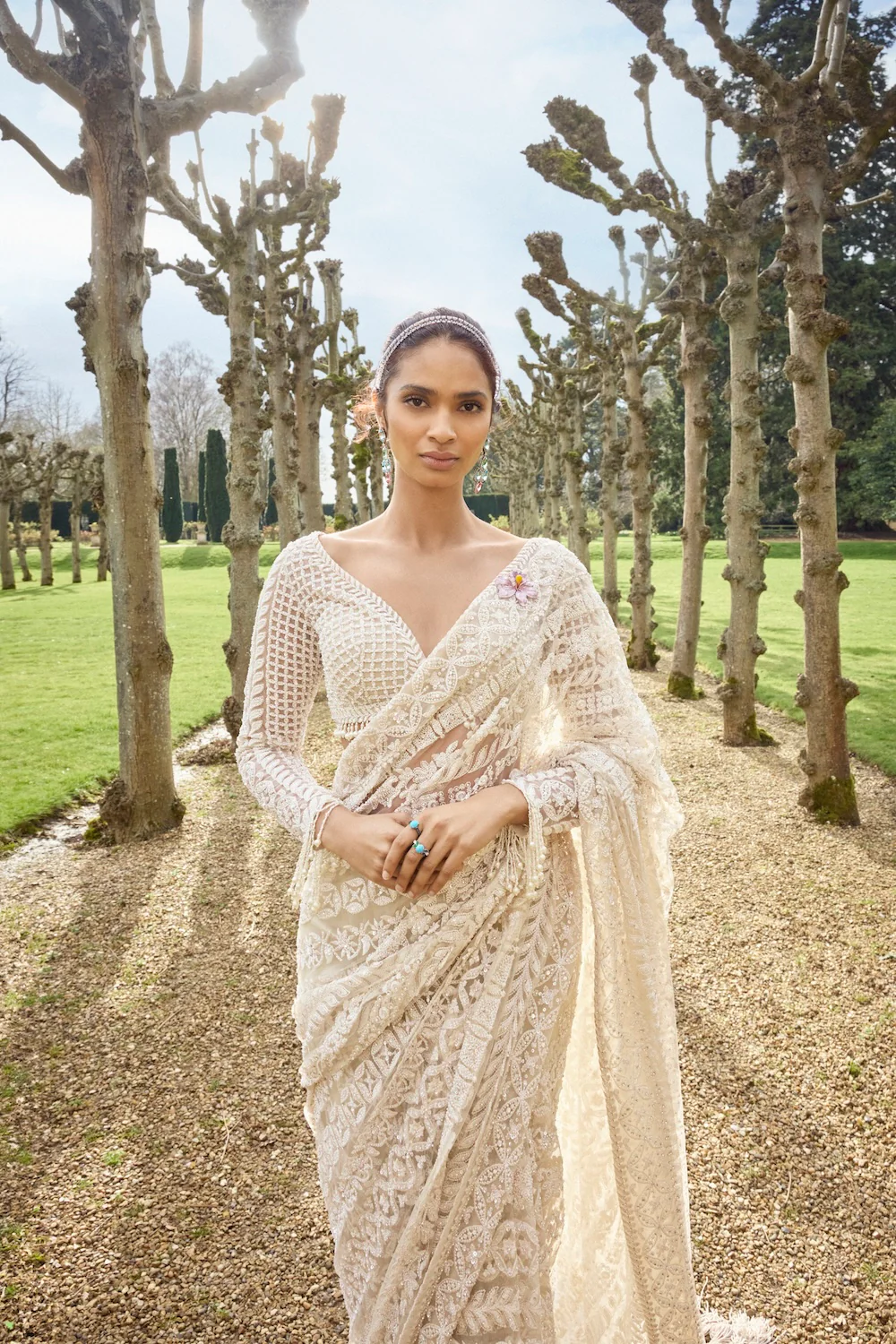 Nude Cream Stripe Saree - Image 3